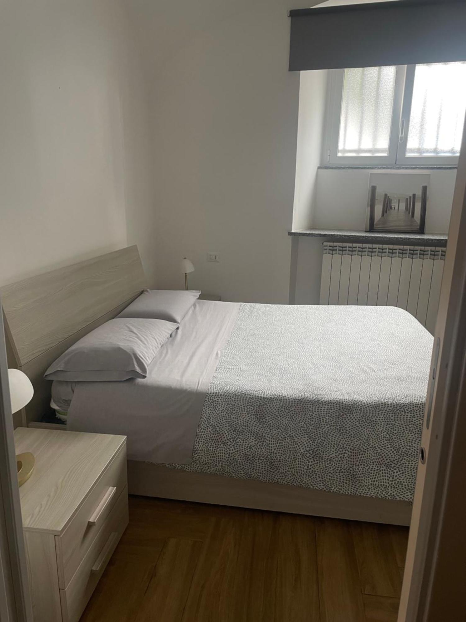 Elle'S House Apartment Savona Exterior photo